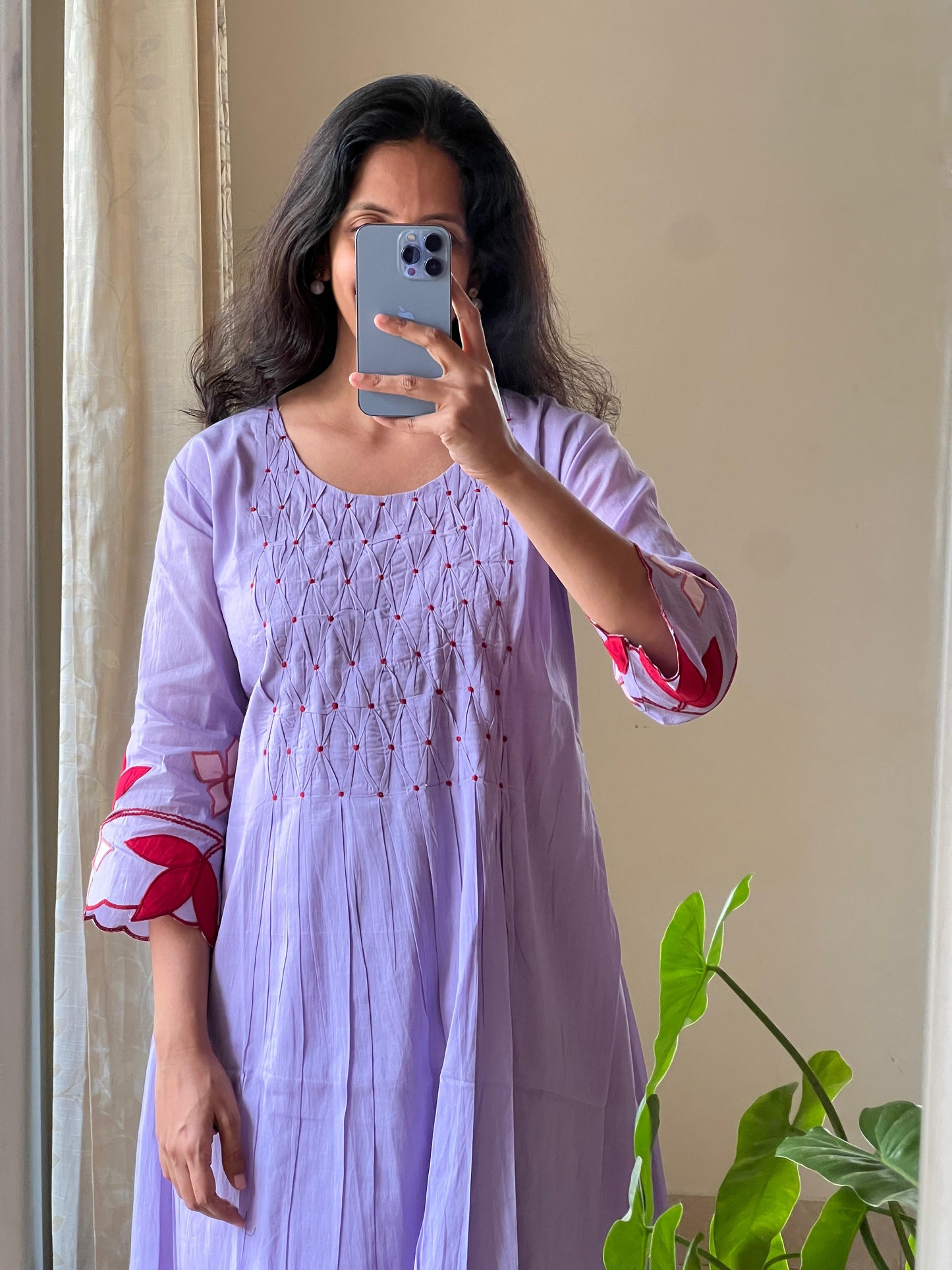 A0131 Mulmul lavender shade with applique work detailing