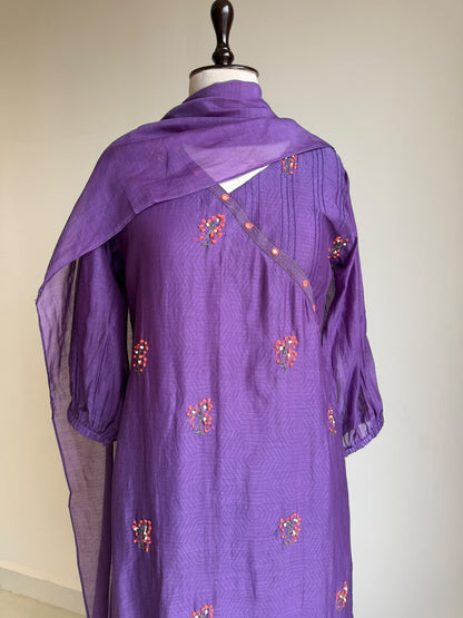 A0850 purple mul chanderi hand embroidery 3 piece dress