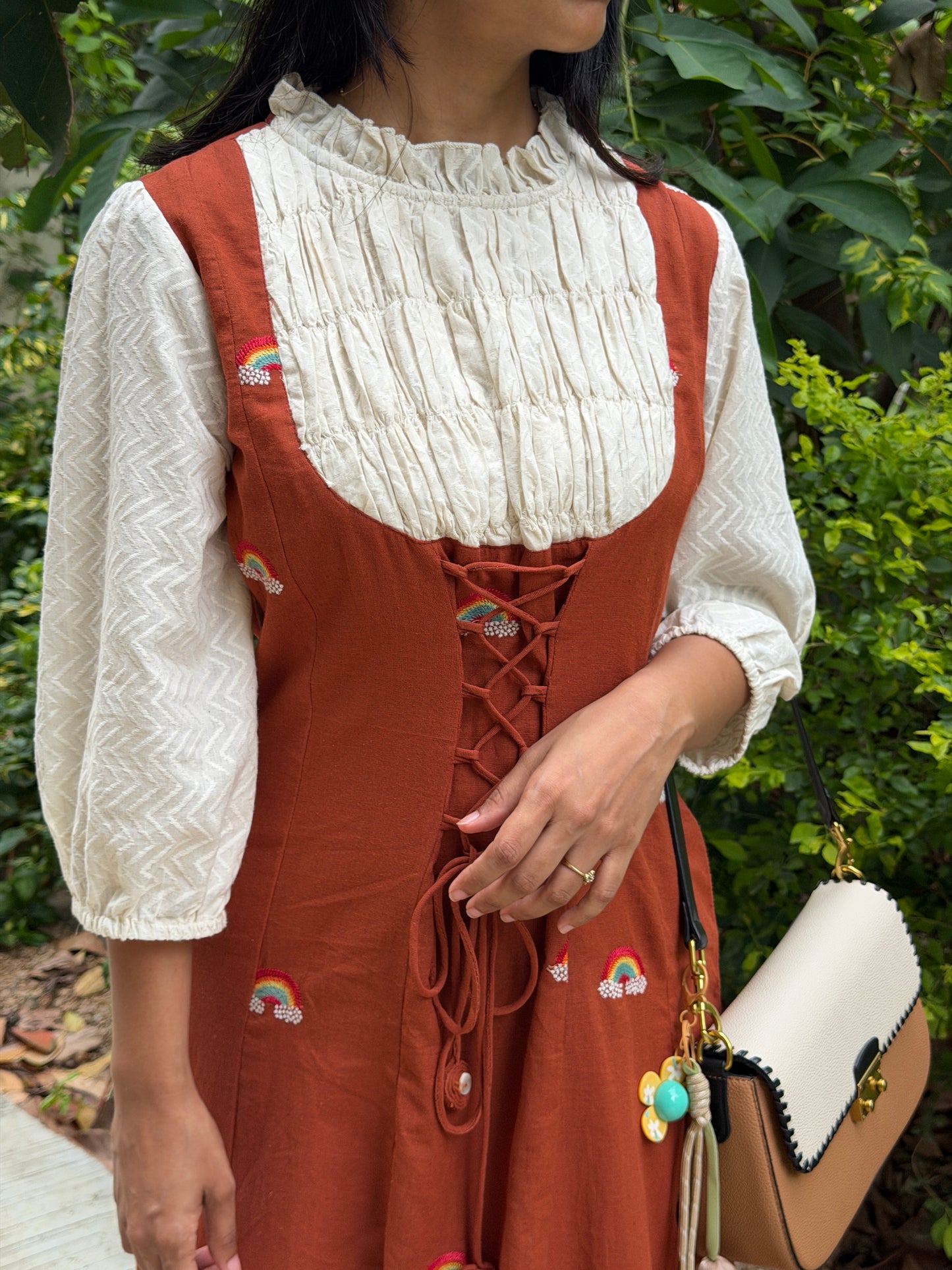 A0791 Cottage style dress with smoking effect in pure handloom
