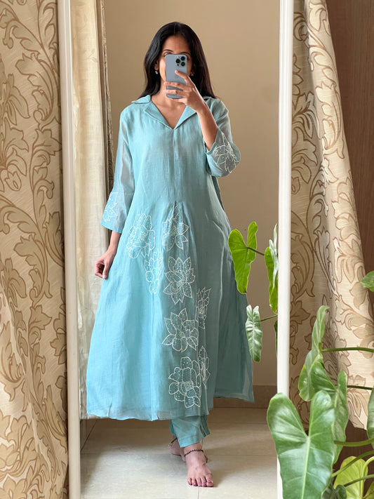P017 Premium Mul chanderi 2 piece set with beautiful flower and beads detailing