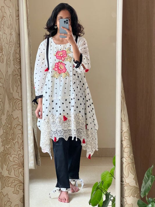A0478 white & black cotton 2 piece dress with machine embroidery detailing