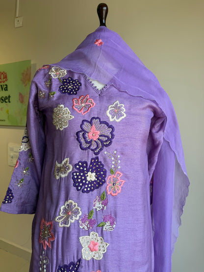 A0856 lavender Dola silk applique work 3 piece dress