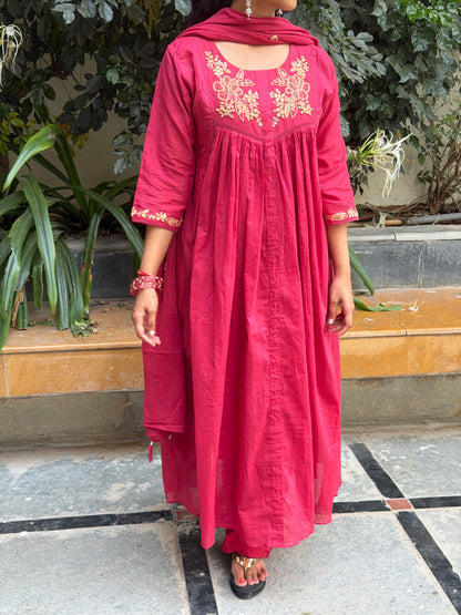 A0658 maroon Mul cotton 3pc set with embroidery detailing