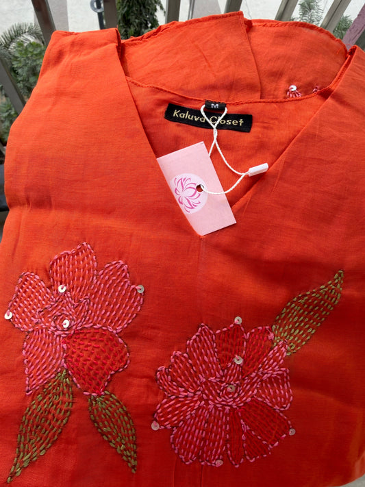 A0607 first orange shade is new production work and shade, next images are for reference Beautiful Orange shade flower kanta work 3pc set