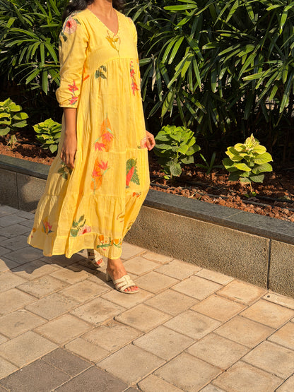 A0745 Sunshine Bloom 🌼 Mul cotton 4 tiered dress