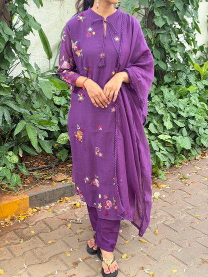 A0687 Premium Mul Chanderi 3pc set with floral hand embroidery details