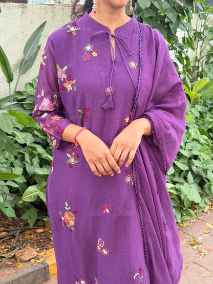 A0687 Premium Mul Chanderi 3pc set with floral hand embroidery details