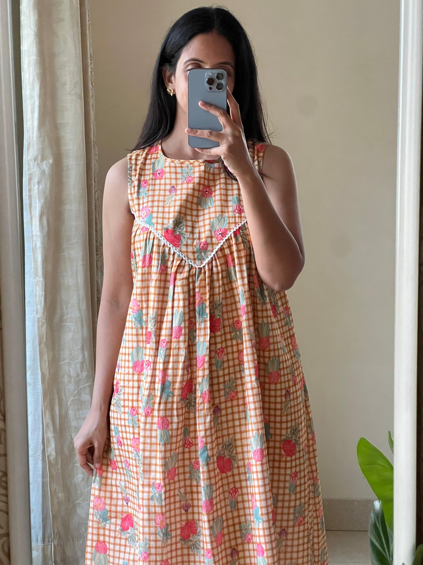A0570 orange Checks and floral 🌸