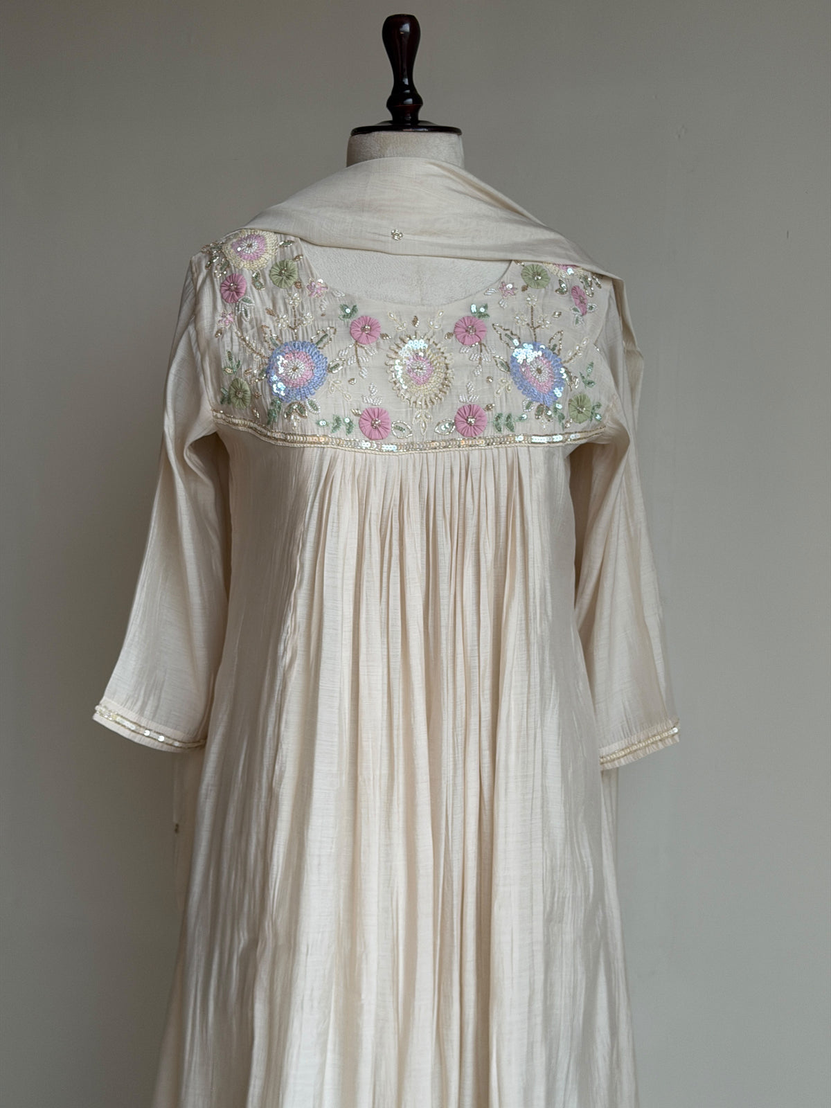 A0843 cream mul chanderi hand embroidery 3 piece dress