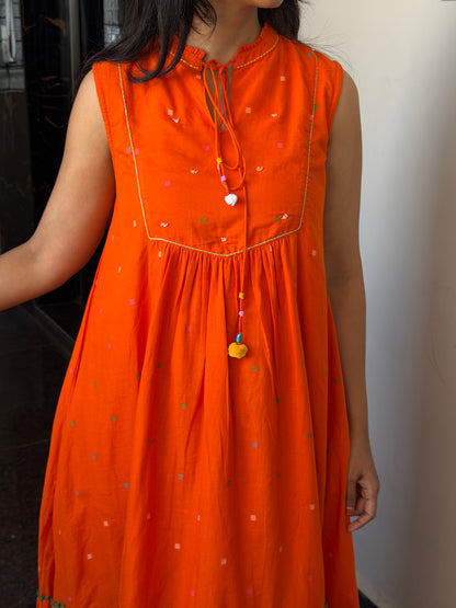 A0827 Jamdani orange dress with hand kanta work
