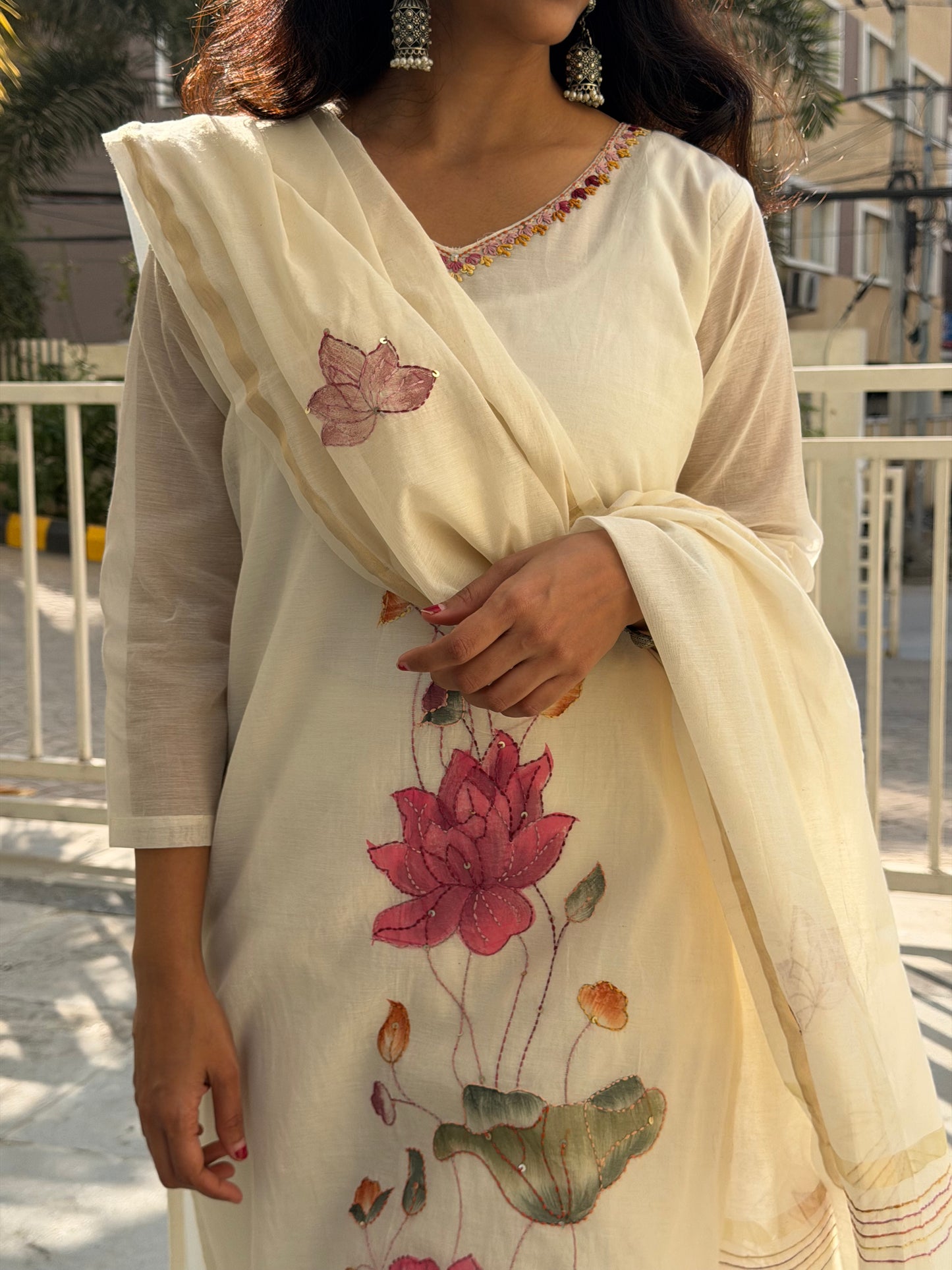 A0613 Cream shade hand painted mul Chanderi suit set