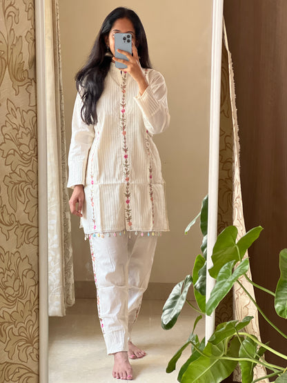 A0160 cream cotton coord set with machine embroidery detailing