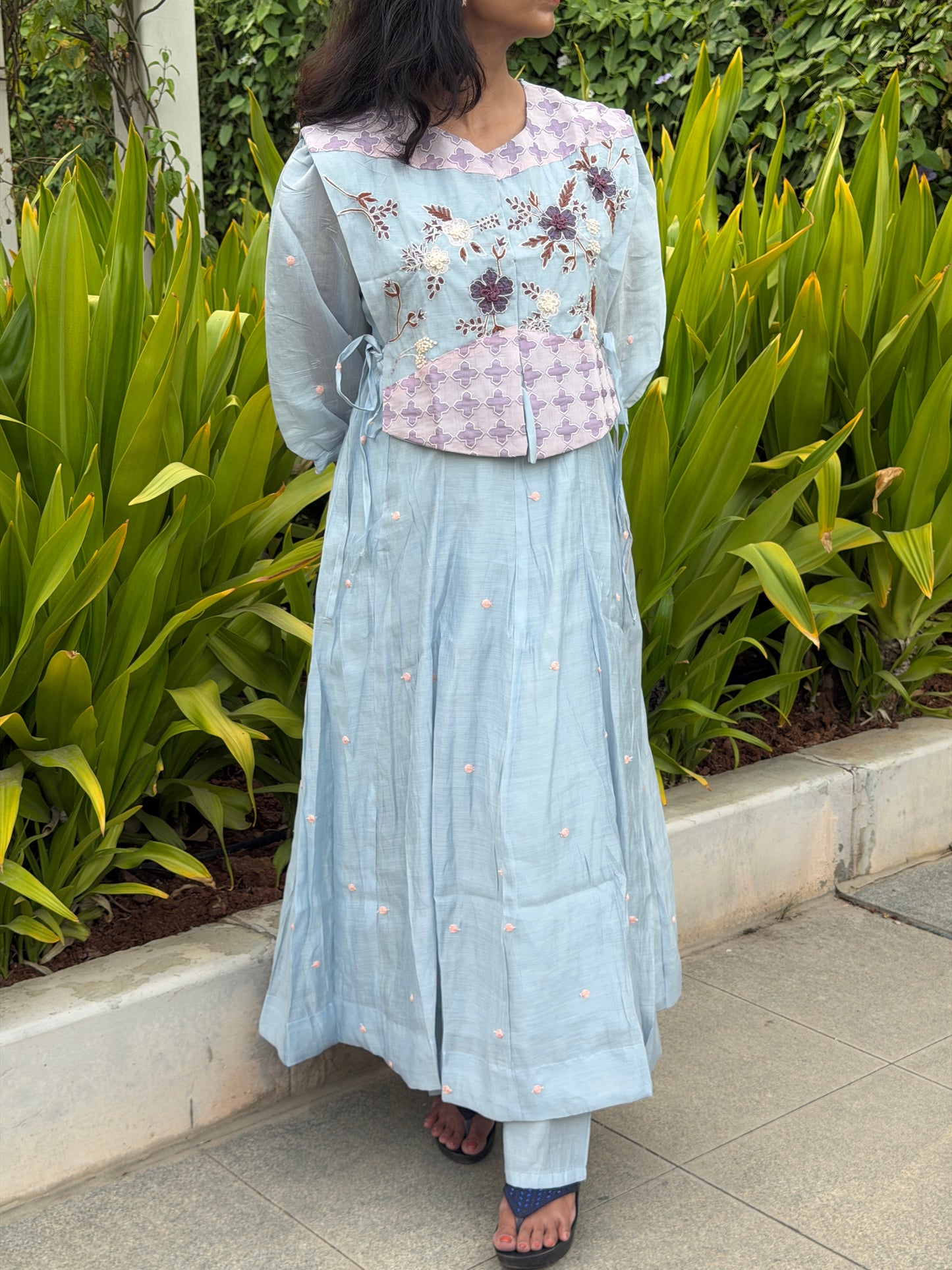 A0764 Mul Chanderi Powder blue 3pc set with khali top, pants and coat
