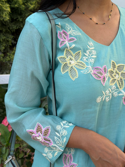 A0810 Mul Chanderi Powder Blue coordset with thread applique work