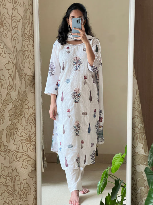 A0477 white pure cotton printed 3 piece set with embroidery detailing