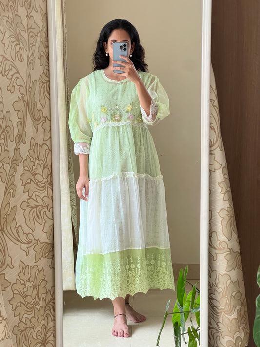 Green Chiluka Pure Kota cotton dress comes with printed cotton lining
