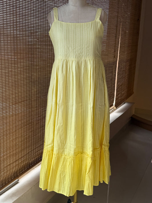 Yellow shaded cotton self design sleeveless dress