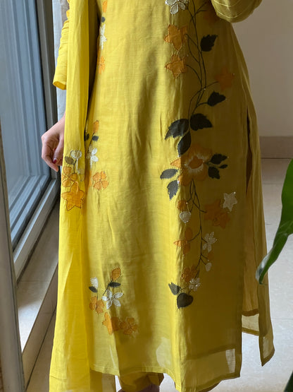 A0627 yellow mul chanderi 3 piece straight cut suit with hand painted & hand embroidery detailing