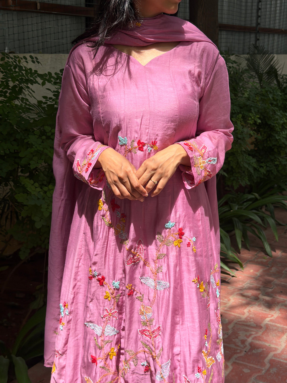 A0806 Onion Pink premium khali style hand embroidery detailing 3pc set